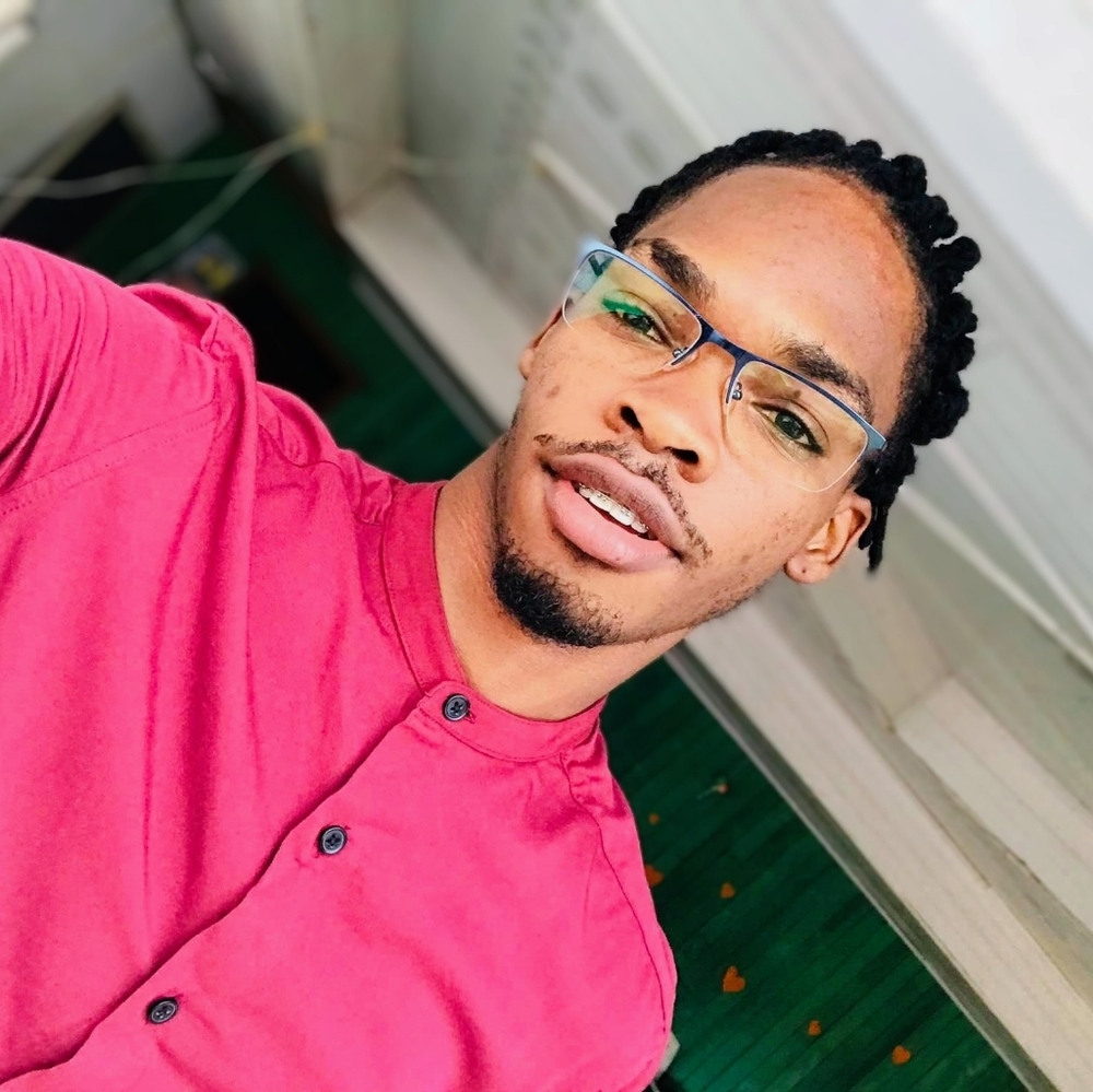 Meet your Posher, Rayston